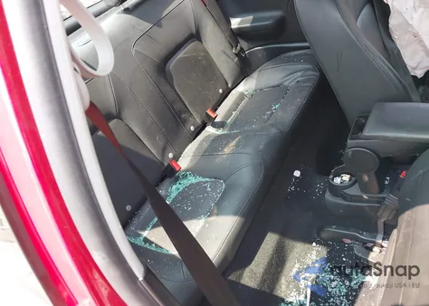 2010 Volkswagen New Beetle 2.5L z USA, uszkodzony, nr VIN 3VWRG3AG1AM034959